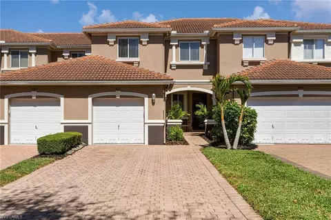 9677 Roundstone Cir, Fort Myers, FL 33967