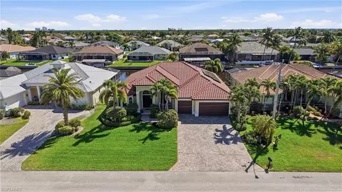 2217 SE 19th Ave, Cape Coral, FL 33990