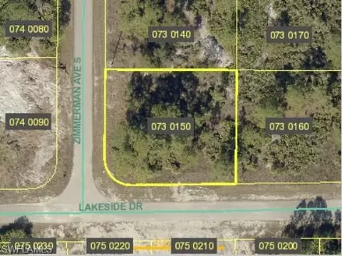 467 Zimmerman Ave, Lehigh Acres, FL 33974