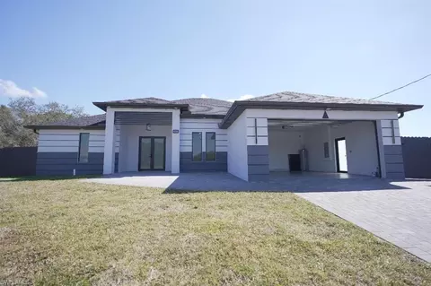 1602 Johns Ave, Lehigh Acres, FL 33972