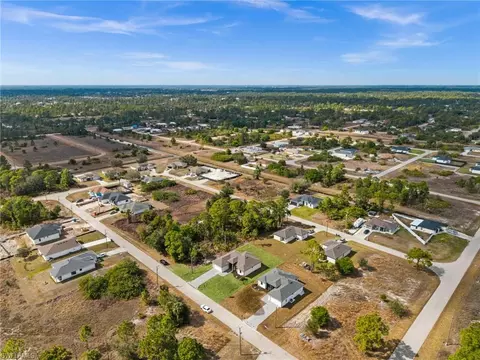 1149 Ebert St E, Lehigh Acres, FL 33974 photo 33