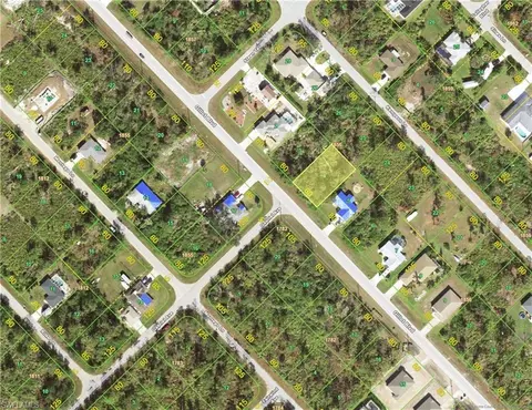 4682 Gillot Blvd, Port Charlotte, FL 33981