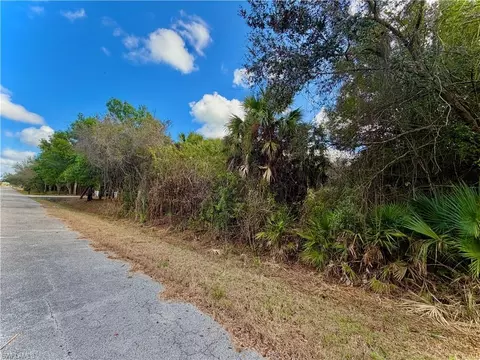 404 Cleveland Ave, Lehigh Acres, FL 33972