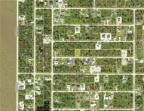 12100 Kimsey Ave, Port Charlotte, FL 33981