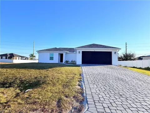 224 NE 24th Ter, Cape Coral, FL 33909