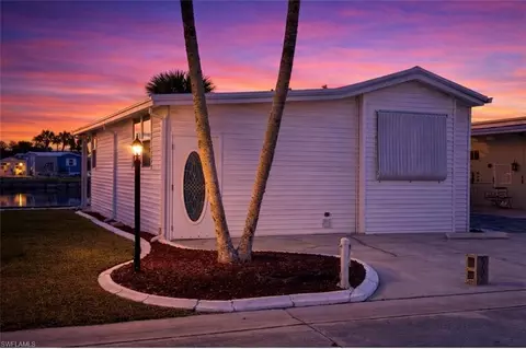 565 Cattleya Refuge #565, Naples, FL 34114