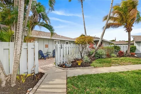 4257 Island Cir #3, Fort Myers, FL 33919