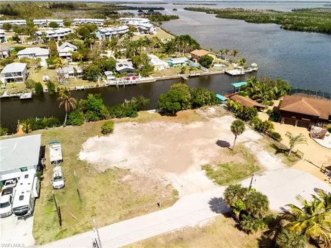 5226 Serenity Cv, Bokeelia, FL 33922