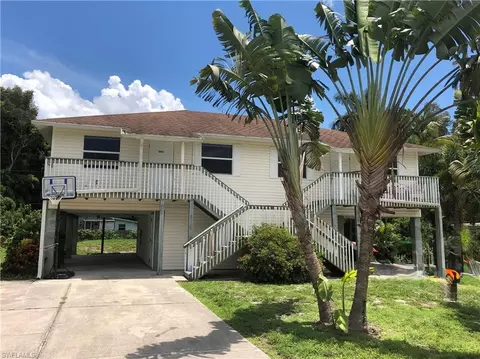 56135615 Birdsong Ln, Bokeelia, FL 33922