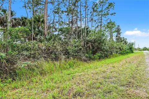 515 Woodman Dr, Lehigh Acres, FL 33972