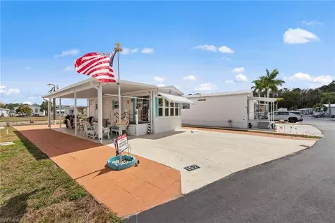 157 Caravan Cir, North Fort Myers, FL 33903