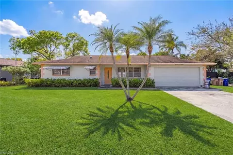 2119 Hibiscus Rd, Fort Myers, FL 33905
