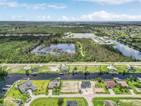 2521 NW 41st Ave, Cape Coral, FL 33993