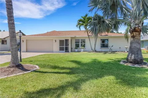 6060 Perthshire Ln, Fort Myers, FL 33908