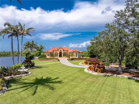 5566 River Bay Dr, Punta Gorda, FL 33950