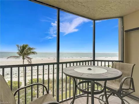 7500 Estero Blvd #302, Fort Myers Beach, FL 33931