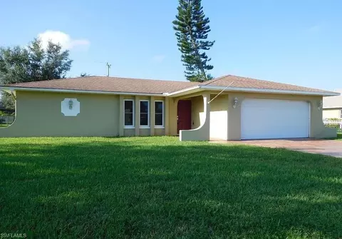 1708 SE 1st St, Cape Coral, FL 33990