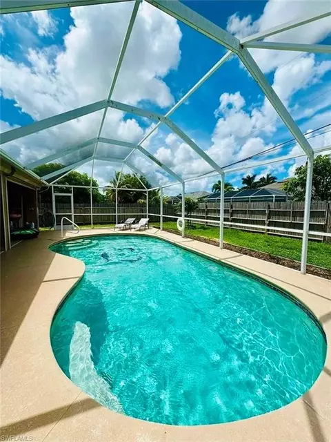 4134 SW 8th Ct, Cape Coral, FL 33914