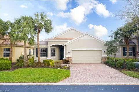 3930 Otter Bend Cir, Fort Myers, FL 33905