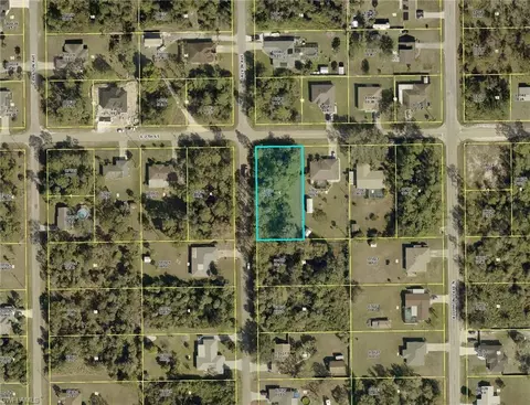 300 E 7th St, Lehigh Acres, FL 33972 photo 2
