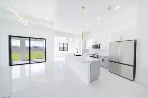 Kitchen - 9035 E Broad Cir, Labelle, FL 33935 photo 1 of 5