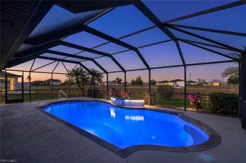 1207 NW 15th Ter, Cape Coral, FL 33993
