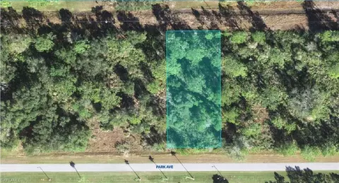 14 Park Ave, Indian Lake Estates, FL 33855