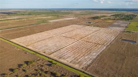 6536 5th Rd, Labelle, FL 33935