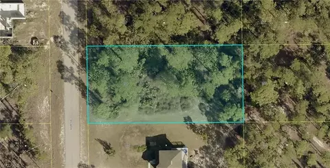 1122 Moore Ave, Lehigh Acres, FL 33972