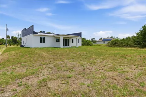 3004 Iris Cir, Labelle, FL 33935 photo 28