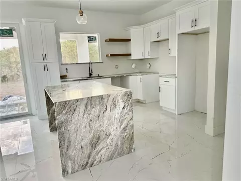 3004 Iris Cir, Labelle, FL 33935 photo 4
