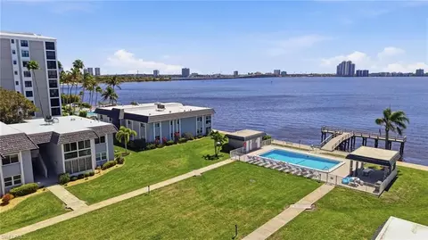 3374 N Key Dr #E5, North Fort Myers, FL 33903