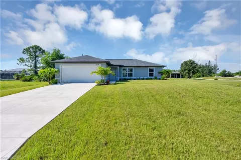 2922 NE 1st Ave, Cape Coral, FL 33909