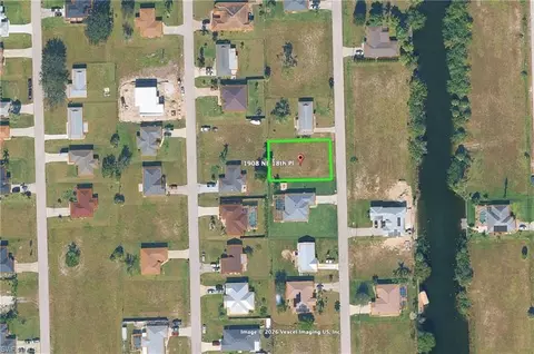 1908 NE 18th Pl, Cape Coral, FL 33909