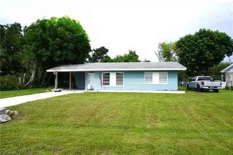 5211 Tower Dr, Cape Coral, FL 33904