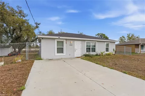 Exterior - 6031 N Moss Cir, Labelle, FL 33935 photo 2 of 5