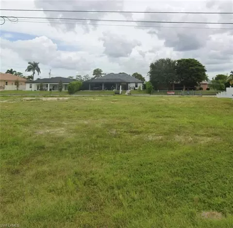 1203 SW 8th Ct, Cape Coral, FL 33991