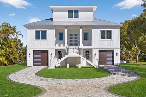 1272 Par View Dr, Sanibel, FL 33957