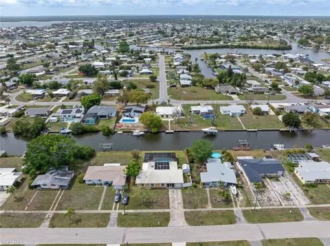 775 Palmetto Dr NE, Port Charlotte, FL 33952