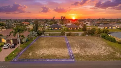 2718 SW 10th Ave, Cape Coral, FL 33914