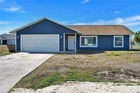 1942 NE 15th St, Cape Coral, FL 33909