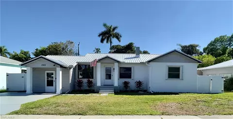 1562 Ransom St, Fort Myers, FL 33901