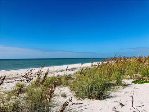 2605 W Gulf Dr, Sanibel, FL 33957