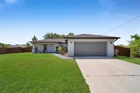 2701 8th St SW, Lehigh Acres, FL 33976