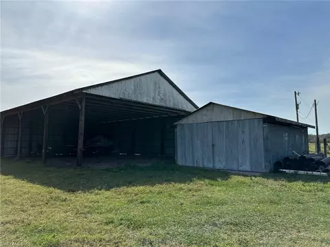 Secretariat Dr, Labelle, FL 33935 photo 11