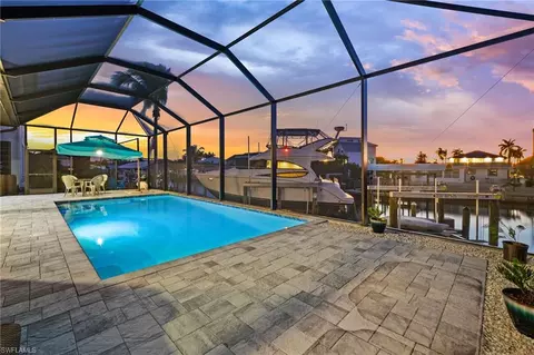 2443 Carambola Ln, Saint James City, FL 33956