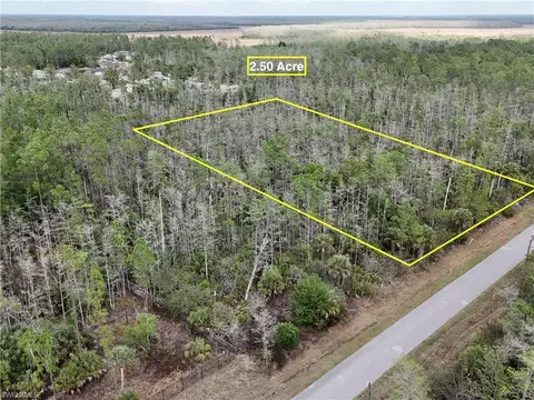4671 2nd Ave SE, Naples, FL 34117