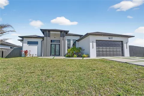 1617 NE 12th St, Cape Coral, FL 33909