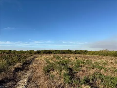 5500 1st Rd, Labelle, FL 33935 photo 2