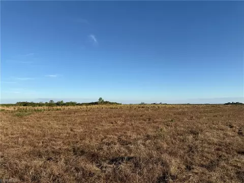 5500 1st Rd, Labelle, FL 33935